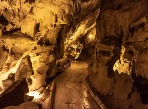 Excursión desde Kemer a Sagalassos y la cueva de İnsuyu